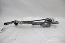Load image into Gallery viewer, WINDSHIELD WIPER TRANSMISSION Honda CR-V 17 18 19 20 21 22 - 1437084
