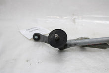 Load image into Gallery viewer, WINDSHIELD WIPER TRANSMISSION Honda CR-V 17 18 19 20 21 22 - 1437084
