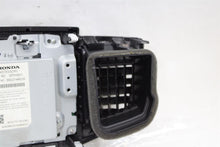 Load image into Gallery viewer, Info-Gps Screen Honda Passport 2021 - 1437586
