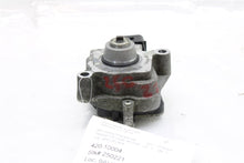 Load image into Gallery viewer, TRANSFER CASE ACTUATOR MOTOR Porsche Cayenne 2017 17 2018 18 - 1438247
