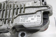 Load image into Gallery viewer, TRANSFER CASE ACTUATOR MOTOR Porsche Cayenne 2017 17 2018 18 - 1438247
