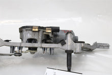 Load image into Gallery viewer, WINDSHIELD WIPER MOTOR Cayenne 11 12 13 14 15 16 17 18 - 1438287
