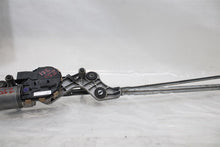 Load image into Gallery viewer, WINDSHIELD WIPER MOTOR Cayenne 11 12 13 14 15 16 17 18 - 1438287
