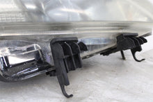 Load image into Gallery viewer, HEADLIGHT LAMP ASSEMBLY Nissan Murano 2009 09 2010 10 Right - 1438385
