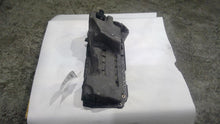 Load image into Gallery viewer, OIL PAN 323i 325ci 325i 330ci 330i 330xi 525i 530i Z4 06-08 OIL PAN - 1439309
