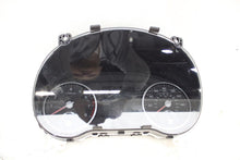 Load image into Gallery viewer, Speedometer Cluster Kia Telluride 2022 - 1439640
