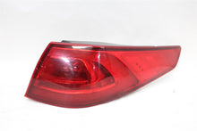 Load image into Gallery viewer, OUTER TAIL LIGHT LAMP Kia Optima 2014 14 2015 15 Right - 1440422

