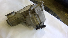 Load image into Gallery viewer, TRANSFER CASE 228I 320i 328D 328i 328I GT 428i 435i 528i M235I 12-18 - 1441589
