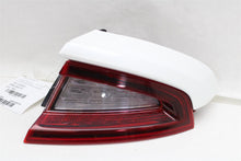Load image into Gallery viewer, Tail Lamp Light Kia Stinger 2019 - 1441781
