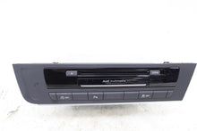 Load image into Gallery viewer, RADIO RECEIVER A5 A6 S6 Touareg 10 11 12 13 14 15 16 17 - 1441939
