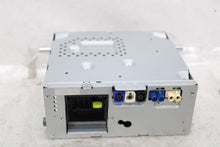 Load image into Gallery viewer, RADIO Mercedes-Benz C250 C300 C350 C63 GLC300 2016 16 - 1442624

