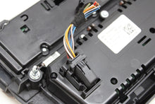 Load image into Gallery viewer, FRONT TEMPERATURE CONTROLS 528i 535i 550i Active 5 M5 11-16 - 1442746
