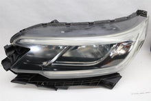 Load image into Gallery viewer, HEADLIGHT LAMP ASSEMBLY Honda CR-V 2015 15 2016 16 Left - 1442943
