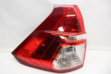 Load image into Gallery viewer, TAIL LIGHT LAMP ASSEMBLY Honda CR-V 2015 15 2016 16 LOWER Left - 1442959
