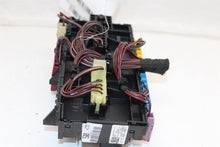 Load image into Gallery viewer, FUSE BOX Mercedes-Benz Gl350 Gl450 Gl550 GL63 AMG 13 14 15 16 - 1443832

