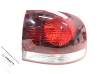 Load image into Gallery viewer, OUTER TAIL LIGHT LAMP Volkswagen Touareg 07 08 09 10 Right - 1445310
