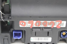 Load image into Gallery viewer, Info-Gps Screen Mercedes-Benz GLA250 2017 - 1446276
