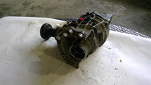 Load image into Gallery viewer, TRANSFER CASE Land Rover Evoque 14 15 16 17 18 19 - 1446295
