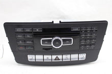 Load image into Gallery viewer, RADIO Gl350 Gl450 Gl550 GL63 AMG ML350 ML450 ML550 ML63 13-15 - 1447480
