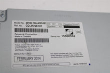 Load image into Gallery viewer, RADIO Honda CR-V 2012 12 2013 13 2014 14  AM FM CD - 1450779
