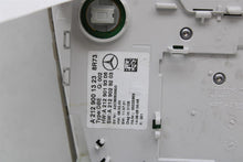 Load image into Gallery viewer, Console E250D E300 E350 E400 E550 E63 2014 14 - 1450989
