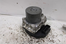 Load image into Gallery viewer, ABS ANTI-LOCK BRAKE PUMP Lexus ES350 2013 13 - 1451584

