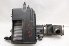 Load image into Gallery viewer, AIR CLEANER BOX Nissan Rogue 2015 15 2016 16 - 1452091
