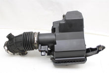 Load image into Gallery viewer, AIR CLEANER BOX Nissan Rogue 2015 15 2016 16 - 1452091
