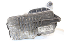 Load image into Gallery viewer, TRANSFER CASE ACTUATOR MOTOR 228I 320i 328D 328i 328I GT 335i 335i 10-17 - 1452644
