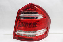 Load image into Gallery viewer, TAIL LIGHT LAMP ASSEMBLY Gl350 Gl450 Gl550 10 11 12 UPPER Right - 1460030
