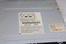 Load image into Gallery viewer, RADIO Toyota 4 Runner 2003 03 2004 04 2005 05 - 1461383
