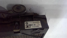 Load image into Gallery viewer, RADIATOR 535i 535i Gt 550i 550i Gt 640I 650i 740i 740il 750i 10-17 AT - 1461717
