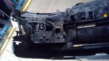 Load image into Gallery viewer, Front Bumper Land Rover LR4 2015 - 1463388
