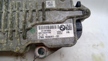 Load image into Gallery viewer, TRANSFER CASE ACTUATOR MOTOR 228I 320i 328D 328i 328I GT 335i 335i 10-17 - 1463587
