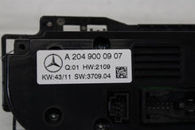 Load image into Gallery viewer, FRONT TEMPERATURE CONTROLS GLK350 2010 10 2011 11 2012 12 - 1464752
