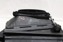 Load image into Gallery viewer, Air Cleaner Box Mercedes-Benz ML350 2012 - 1464762
