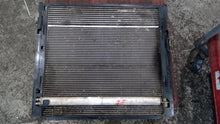 Load image into Gallery viewer, AC CONDENSOR Gl350 Gl450 Gl550 GL63 AMG ML350 ML450 ML550 ML63 12-15 - 1464782
