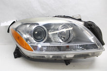Load image into Gallery viewer, HEADLIGHT LAMP ASSEMBLY ML350 ML450 ML550 ML63 12 13 14 15 Right - 1464836
