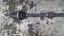 Load image into Gallery viewer, FRONT CV AXLE SHAFT Kia Optima 2011 11 2012 12 2013 13 AT Right - 1465339

