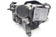 Load image into Gallery viewer, Headlight Lamp Assembly Volkswagen Atlas 2018 - 1465672
