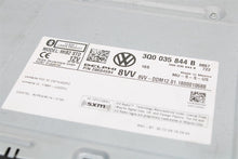Load image into Gallery viewer, RADIO Volkswagen Atlas Golf Golf GTI Jetta Tiguan 18 19 20 - 1465701
