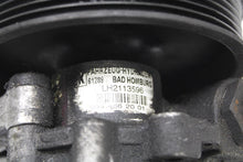 Load image into Gallery viewer, POWER STEERING PUMP E350 E550 CL550 CL600 CL63 CL65 CLS550 07-12 - 1465916

