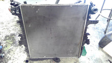 Load image into Gallery viewer, RADIATOR QX56 QX80 2011 11 2012 12 2013 13 2014 14 2015 15 - 1466029
