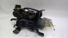 Load image into Gallery viewer, POWER STEERING PUMP Nissan Pathfinder 2016 16 - 1466300
