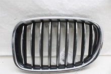 Load image into Gallery viewer, Grille BMW 750LI 2014 - 1468180
