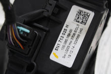 Load image into Gallery viewer, Floor Shifter Audi Q3 2015 15 - 1468363
