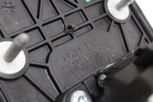 Load image into Gallery viewer, Floor Shifter Audi Q3 2015 15 - 1468363
