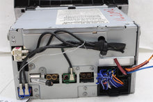 Load image into Gallery viewer, RADIO Mercedes-Benz E300 E350 E550 E63 2011 11 2012 12 - 1470143
