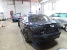 Load image into Gallery viewer, COOLING FAN ASSEMBLY Audi A4 2004 04 2005 05 06 07 - 09 - 832026
