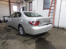 Load image into Gallery viewer, FRONT SPINDLE Camry Avalon Solara 04 05 06 07 - 11 Left - 862147
